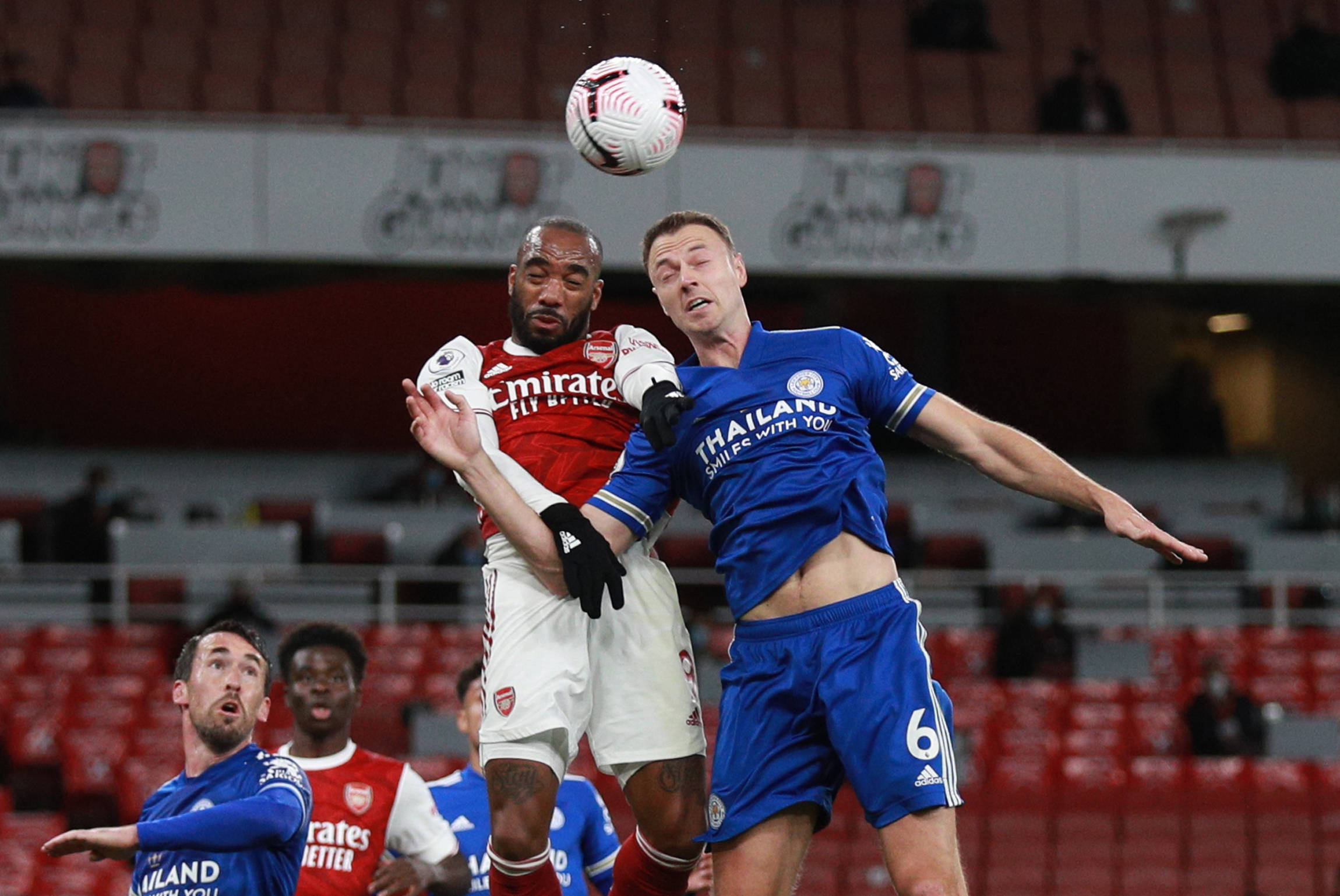 弱压过了曼 弱压过了曼